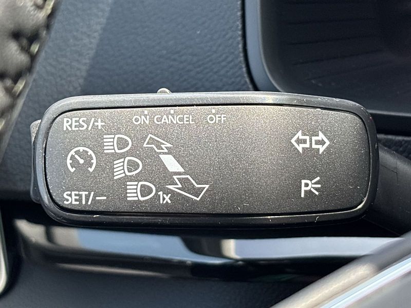 Škoda Karoq (2022) 2.0 TDI Style + - fotka 18 z 32