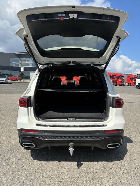 Mercedes-Benz GLB (2025) 200d 4MATIC - fotka 5 z 15