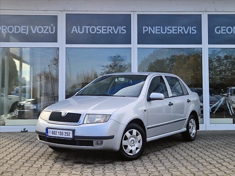 Škoda Fabia 1,4 i 16V AC HEZKÝ NÁJEZD - fotka 1 z 22