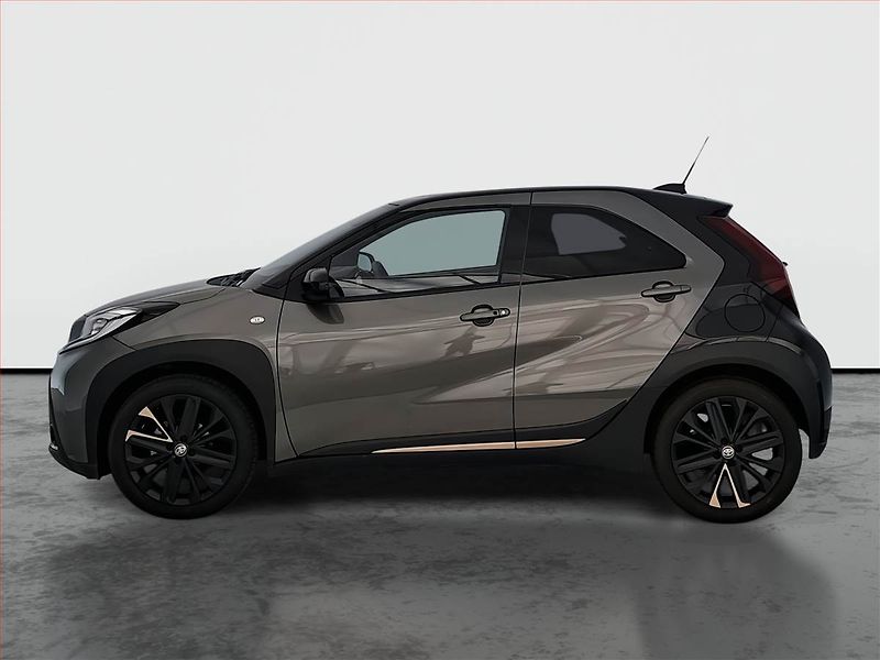 Toyota Aygo (2023) Selection x-cite 1.0 VVT-i, ČR - fotka 3 z 20