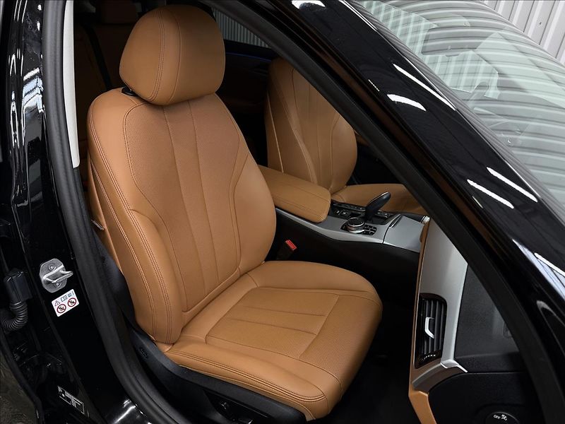 BMW Řada 5 530E XDRIVE ACC LASER TAŽNÉ - fotka 45 z 47