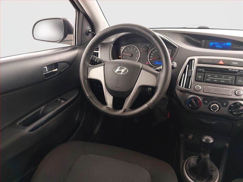 Hyundai i20 (2013) 1.2, ČR,1.maj, Serv.kniha - fotka 7 z 16
