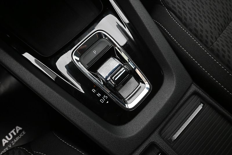 Škoda Octavia 1,5 TSI 110 kW DSG Style Záruk - fotka 23 z 32