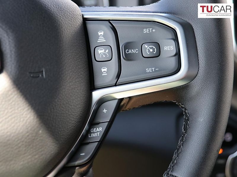 Dodge RAM (2025) 1500 BigHorn 3.0 TwinTurbo - fotka 18 z 41