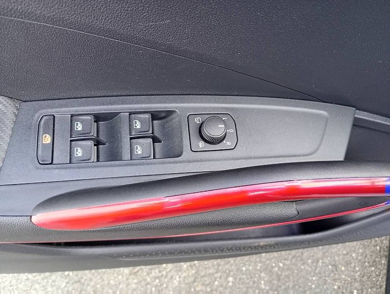 Škoda Fabia (2024) 1.0 TSI 85 kW DSG Monte Carlo - fotka 7 z 35