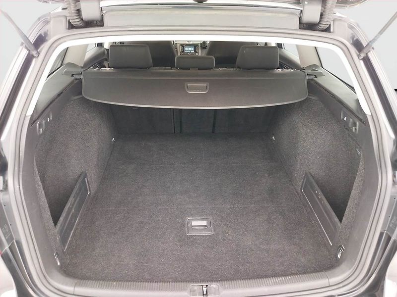 Volkswagen Passat (2012) Comfortline 2.0 TDI, Automat - fotka 14 z 25