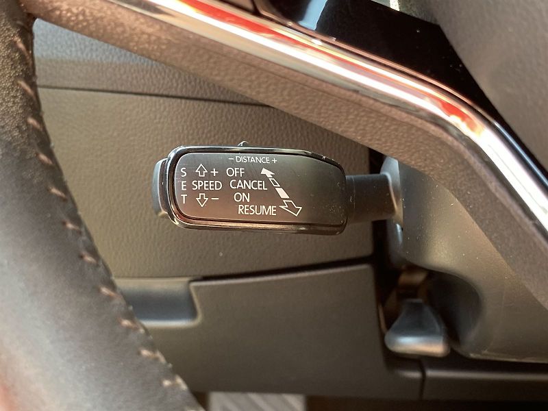 Škoda Superb (2023) Combi 2.0 TDI DSG Style - fotka 13 z 34