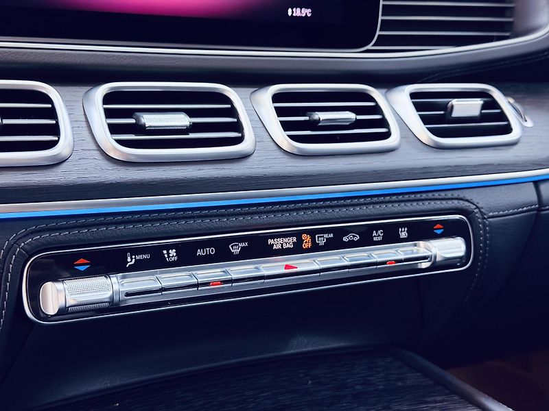 Mercedes-Benz GLE (2025) 400e*4M*AMG*COUPE*ZÁRUKA*CZ - fotka 25 z 44