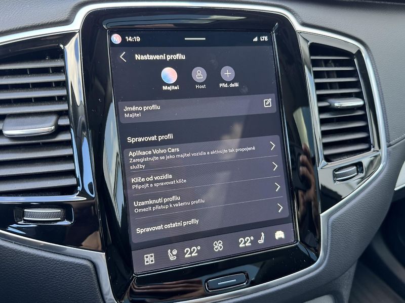Volvo XC90 T8 AWD / POLESTAR /REZERVACE - fotka 44 z 57