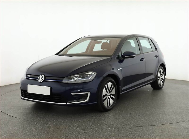 Volkswagen Golf (2021) 32 kWh - 37 Ah, SoH 94% - fotka 2 z 22