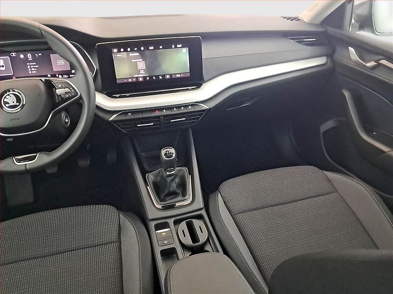 Škoda Octavia (2024) Selection 2.0 TDI - fotka 8 z 21