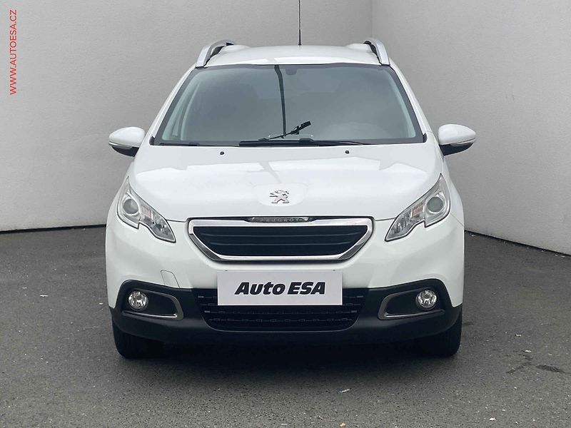 Peugeot 2008 (2014) 1.6 VTi, 2.maj,ČR, Active - fotka 2 z 19