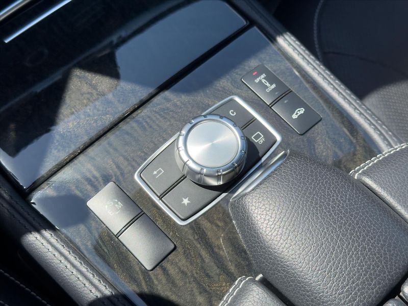 Mercedes-Benz CLS 3,0 350CDI 185kW AMG-Line 4M C - fotka 29 z 38