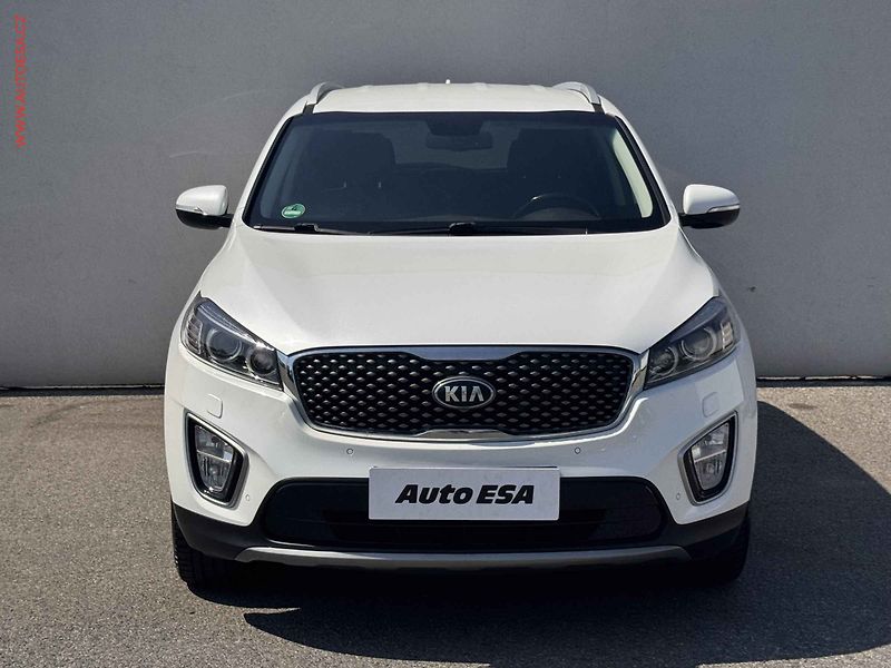 Kia Sorento (2017) 2.2CRDi 4x4, ČR, AT, bixen - fotka 2 z 15