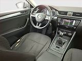 Škoda Superb (2019) 2.0 TDI, Park. senzory - náhled 7