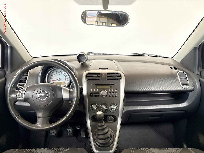 Opel Agila (2011) 1.2i, Edition - fotka 8 z 14
