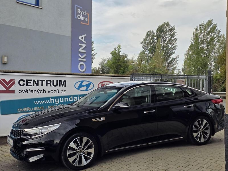 Kia Optima 1.7-PREMIUM-PANORAMA-AUTOMAT - fotka 7 z 27