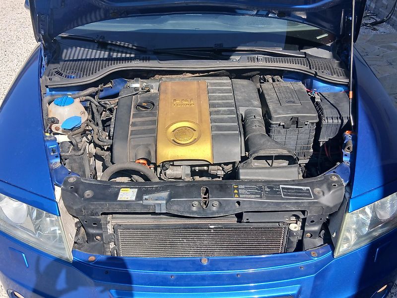 Škoda Octavia 2.0 TFSi RS combi - fotka 26 z 34