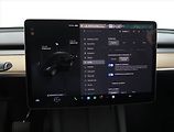 Tesla Model Y (2022) Long Range AWD 79kWh, SoH 88% - náhled 23