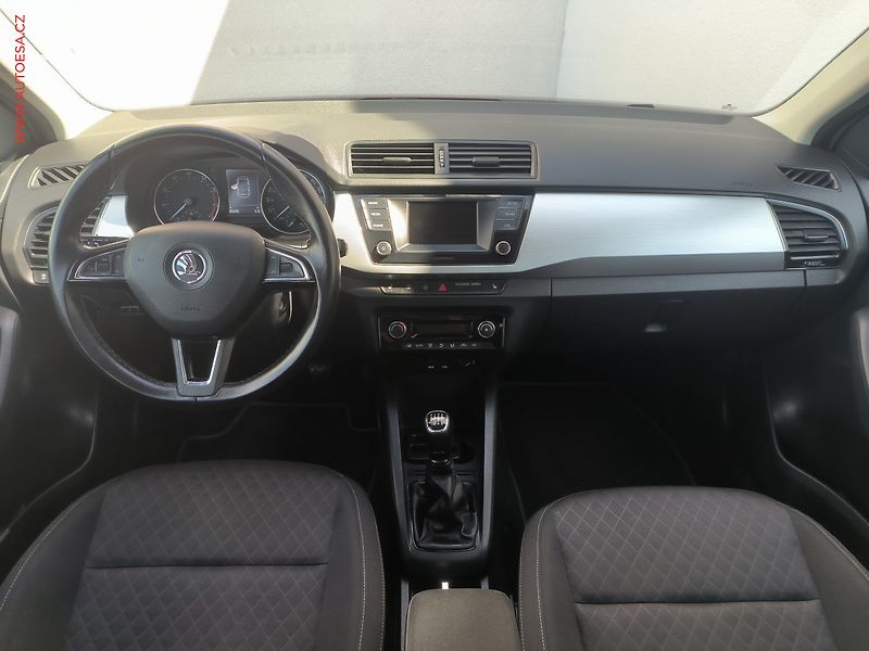 Škoda Fabia (2017) 1.2 TSi, Drive, +kola - fotka 8 z 20
