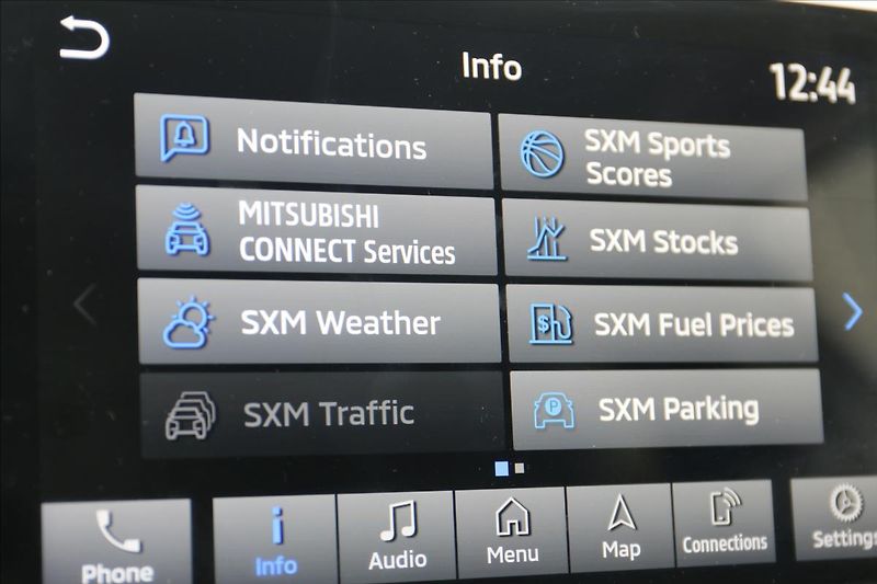 Mitsubishi Outlander 2,4 7míst, intense - fotka 44 z 70