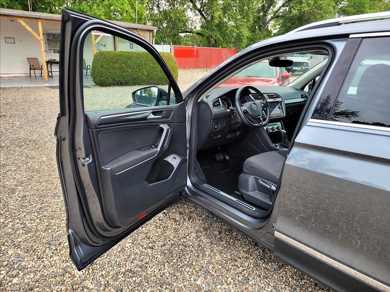 Volkswagen Tiguan Allspace 1,5 Tsi,dsg,navi,klima,výhřev - fotka 7 z 48