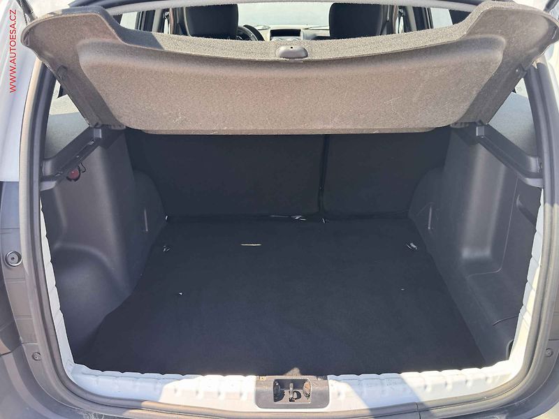 Dacia Duster (2016) 1.5 dCi, TZ - fotka 7 z 13