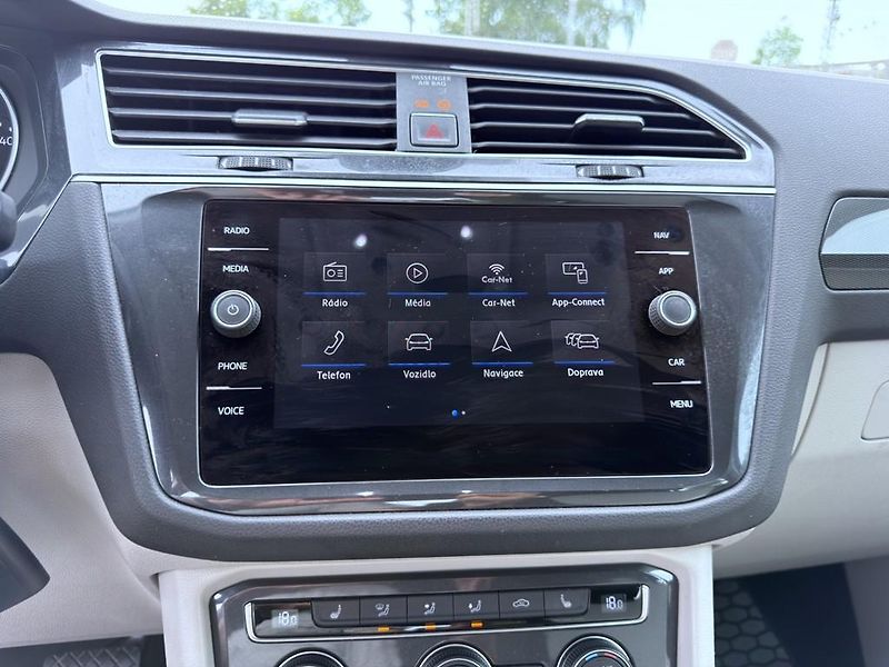 Volkswagen Tiguan 2.0 TSI 4x4 132 kW DSG - fotka 20 z 25