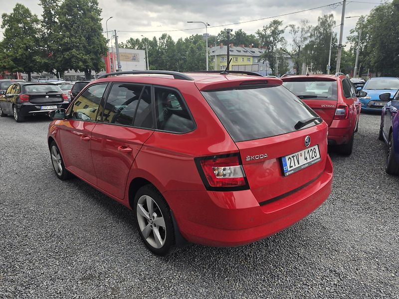 Škoda Fabia 1.0 TSI Automat 81KW  - fotka 3 z 12