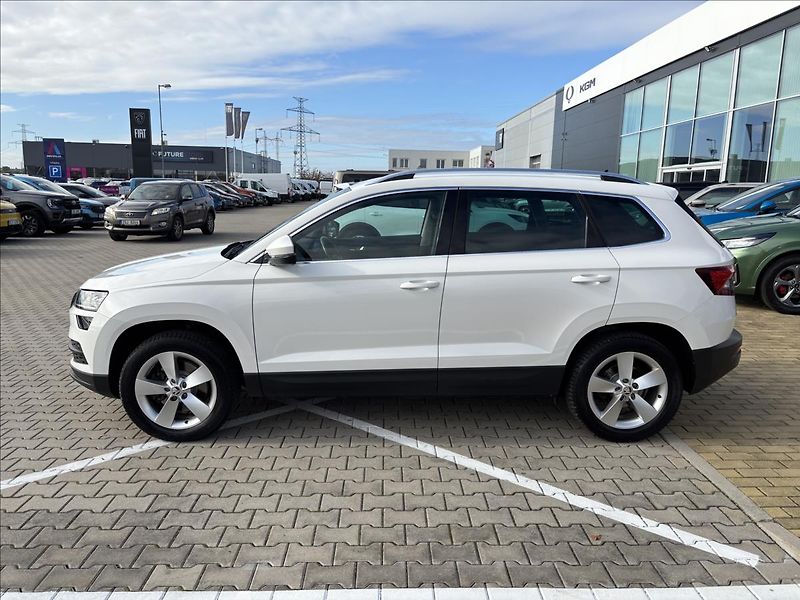 Škoda Karoq 2,0 TDI 110kW Style 4x4 - fotka 2 z 48
