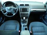 Škoda Octavia (2010) 2.0TDi, Xenon, AC - náhled 8