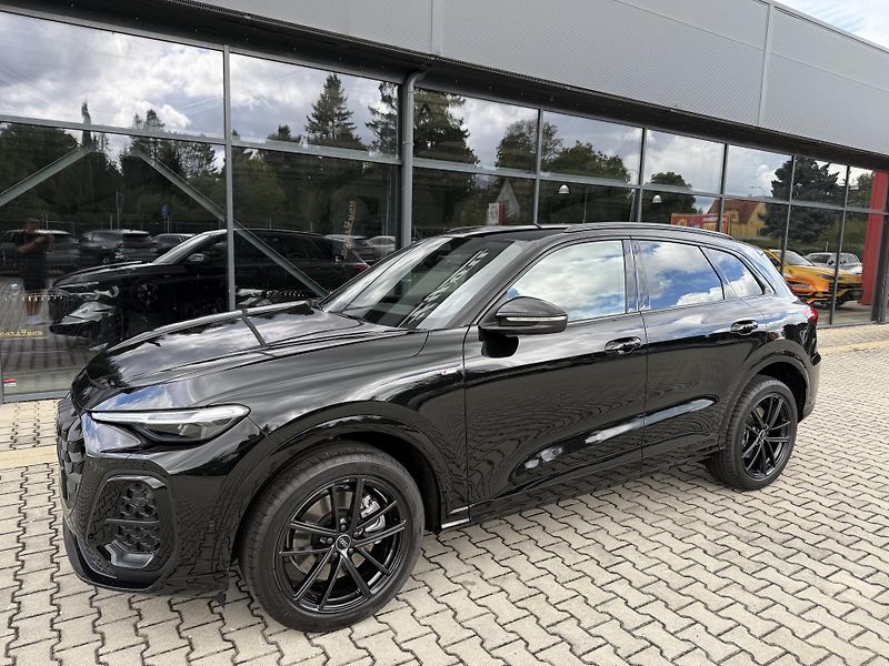Audi Q5 (2026) TFSI 150kW 4X4 S-LINE R20 3D!! - fotka 3 z 61