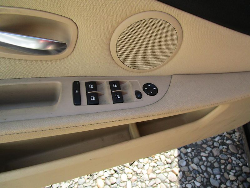BMW Řada 5 3,0D-145KW-EL. ZÁVĚS - fotka 15 z 16