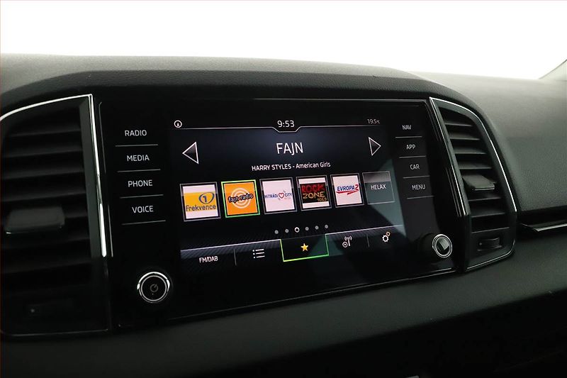 Škoda Karoq (2021) 1.5 TSI - fotka 12 z 17