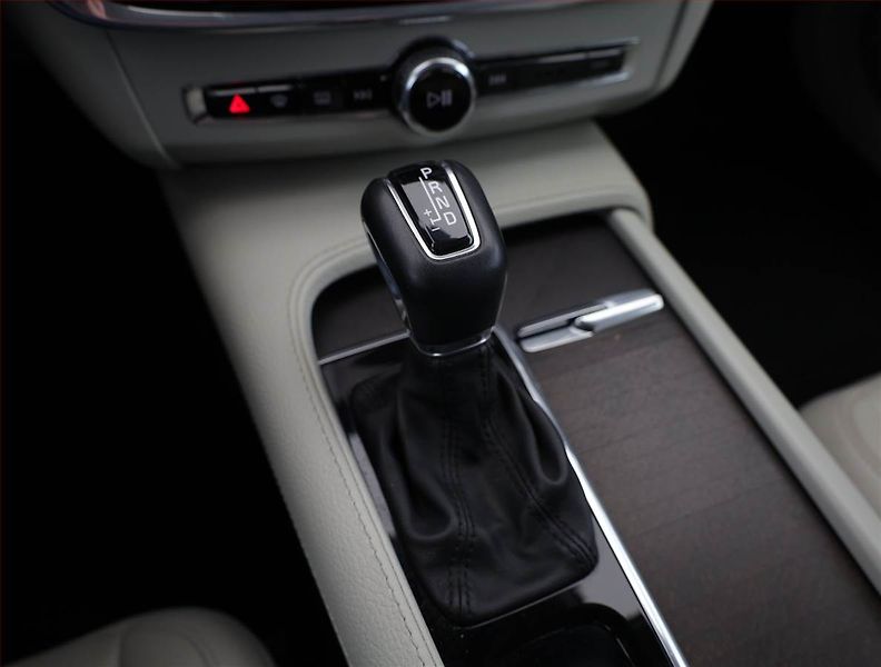 Volvo V90 (2017) Cross Country - fotka 11 z 20