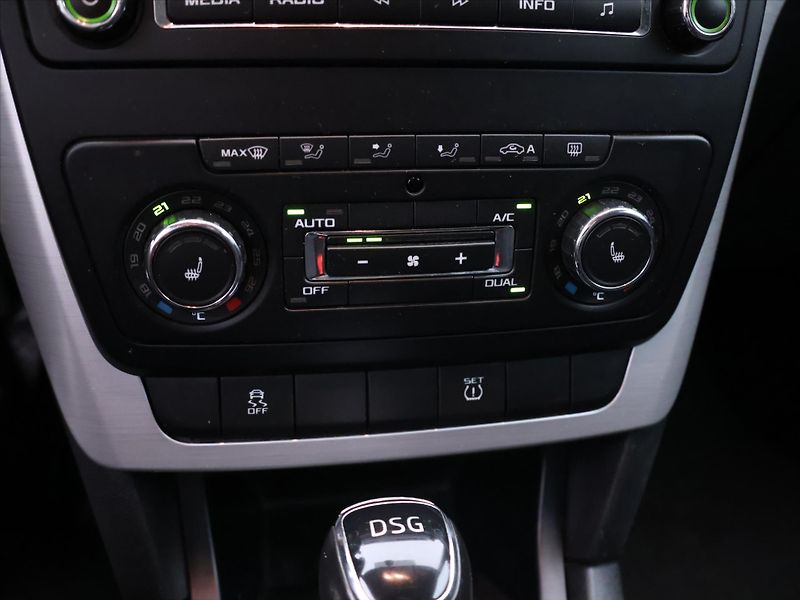 Škoda Yeti 1,2 TSI 77kW DSG Outdoor 1.Maj - fotka 17 z 27