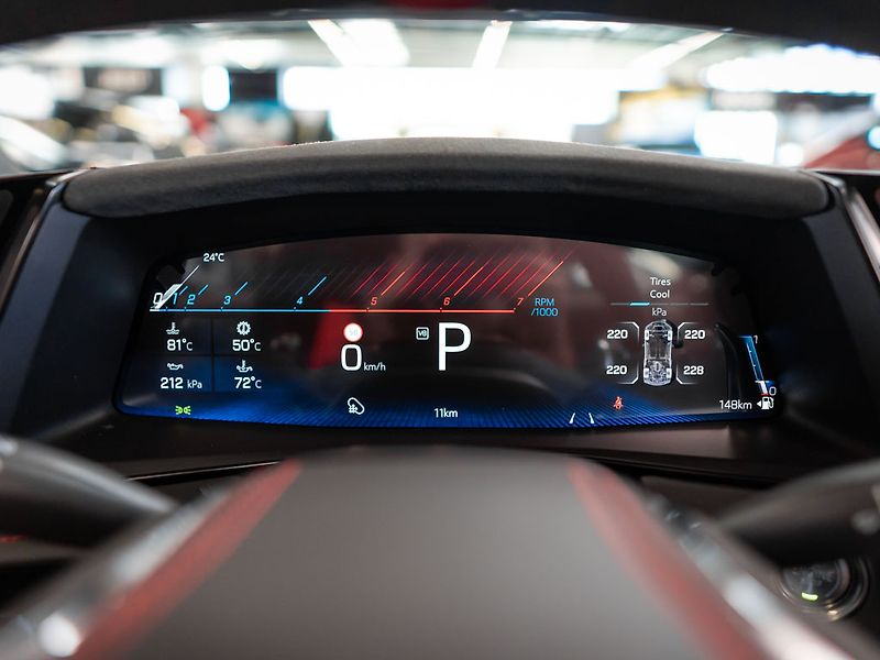 Chevrolet Corvette (2026) 6.2 Stingray 3LT Z51 Facelift - fotka 28 z 45