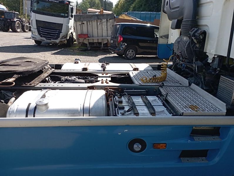 DAF (2006) 85CF 460 Euro 5 - fotka 19 z 32