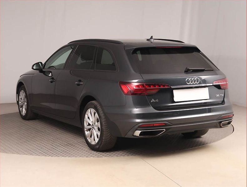 Audi A4 (2020) 35 TDI, Automat, Kůže, Navi - fotka 4 z 17