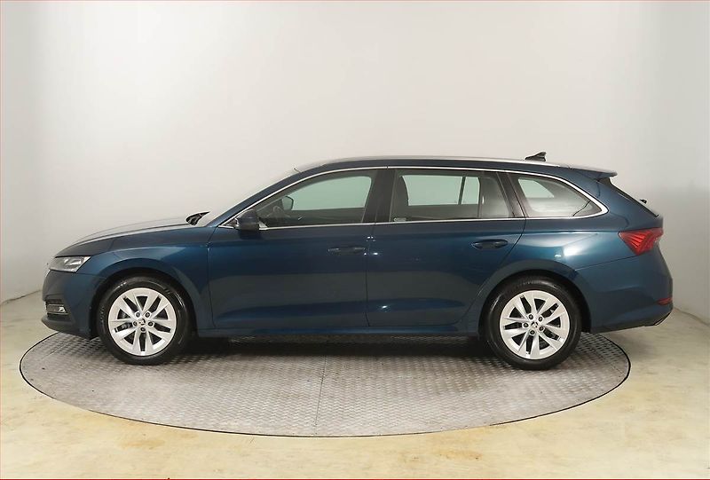Škoda Octavia (2023) 2.0 TDI - fotka 3 z 23
