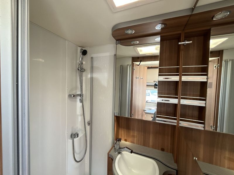 Weinsberg (2018) CaraCompact 600 MEG EDITION [P - fotka 20 z 23