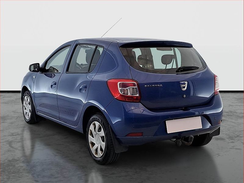 Dacia Sandero (2013) 1.2 16V, ČR,1.maj - fotka 4 z 13