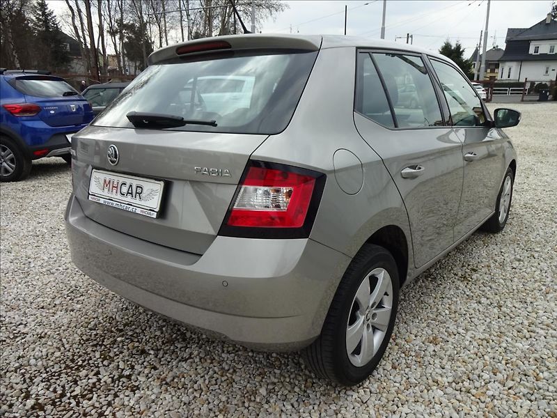Škoda Fabia III 1.0TSI 70 kW STYLE - fotka 7 z 51