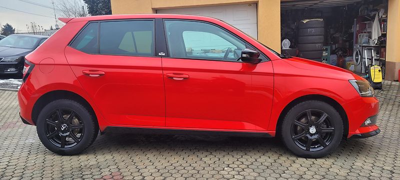 Škoda Fabia (2017) 3 Monte Carlo 1,2TSi 66kW  - fotka 4 z 40