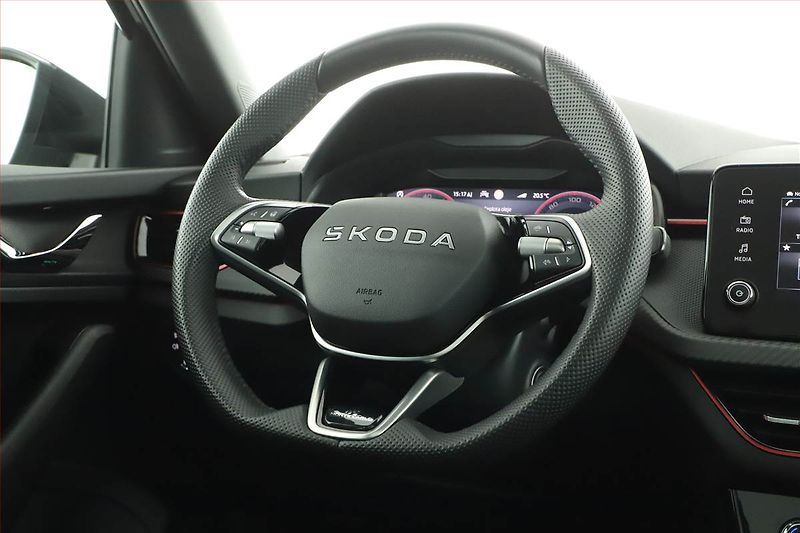 Škoda Scala (2026) 1.0 TSI, MONTE CARLO, AUTOMAT - fotka 8 z 20