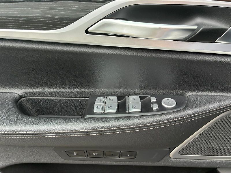 BMW Řada 7 (2020) 740i, 239KW, LONG, SOFT - fotka 28 z 44