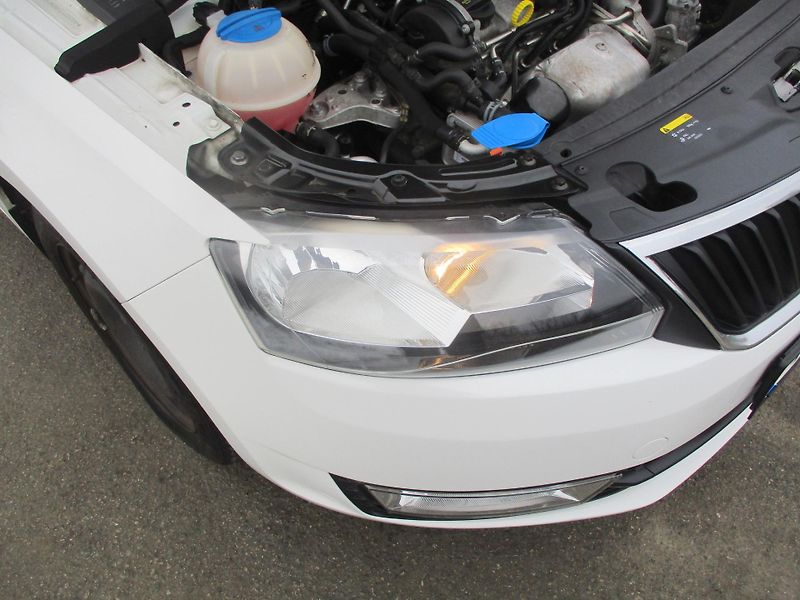 Škoda Rapid 1.2 TSi NOVÉ V ČR*L+Z PNEU - fotka 22 z 37