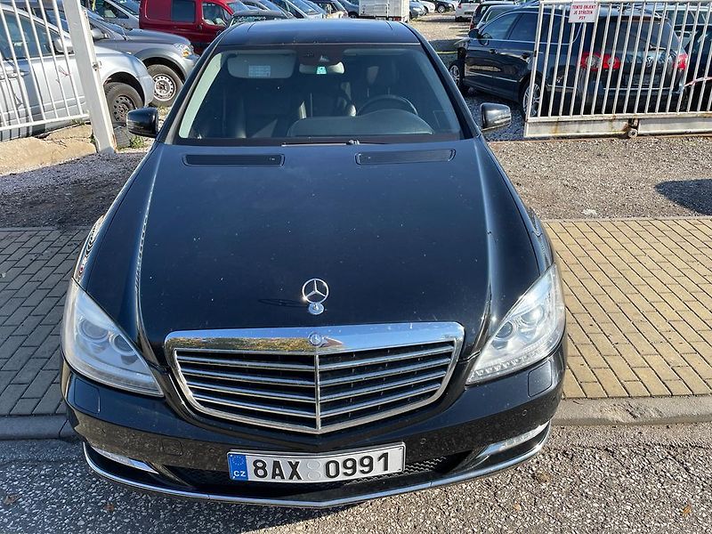 Mercedes-Benz Třídy S (2009) 350 CDI Long 4 matic! - fotka 4 z 64