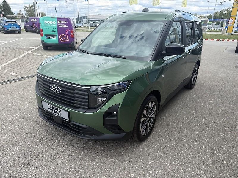 Ford Tourneo Courier (2026) Titanium, Tourneo, 1.0 EcoBoos - fotka 6 z 16