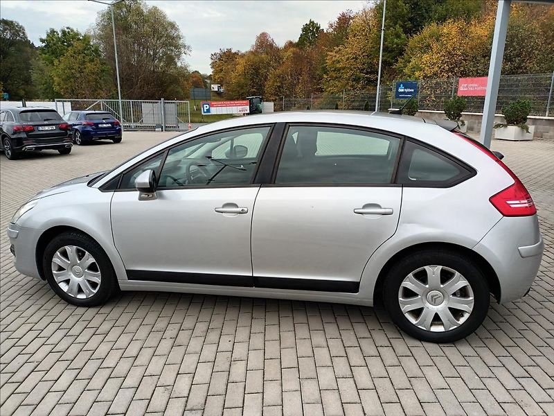 Citroën C4 1,4 i,65kw,ČR,1MAJ,KLIMA, - fotka 8 z 29